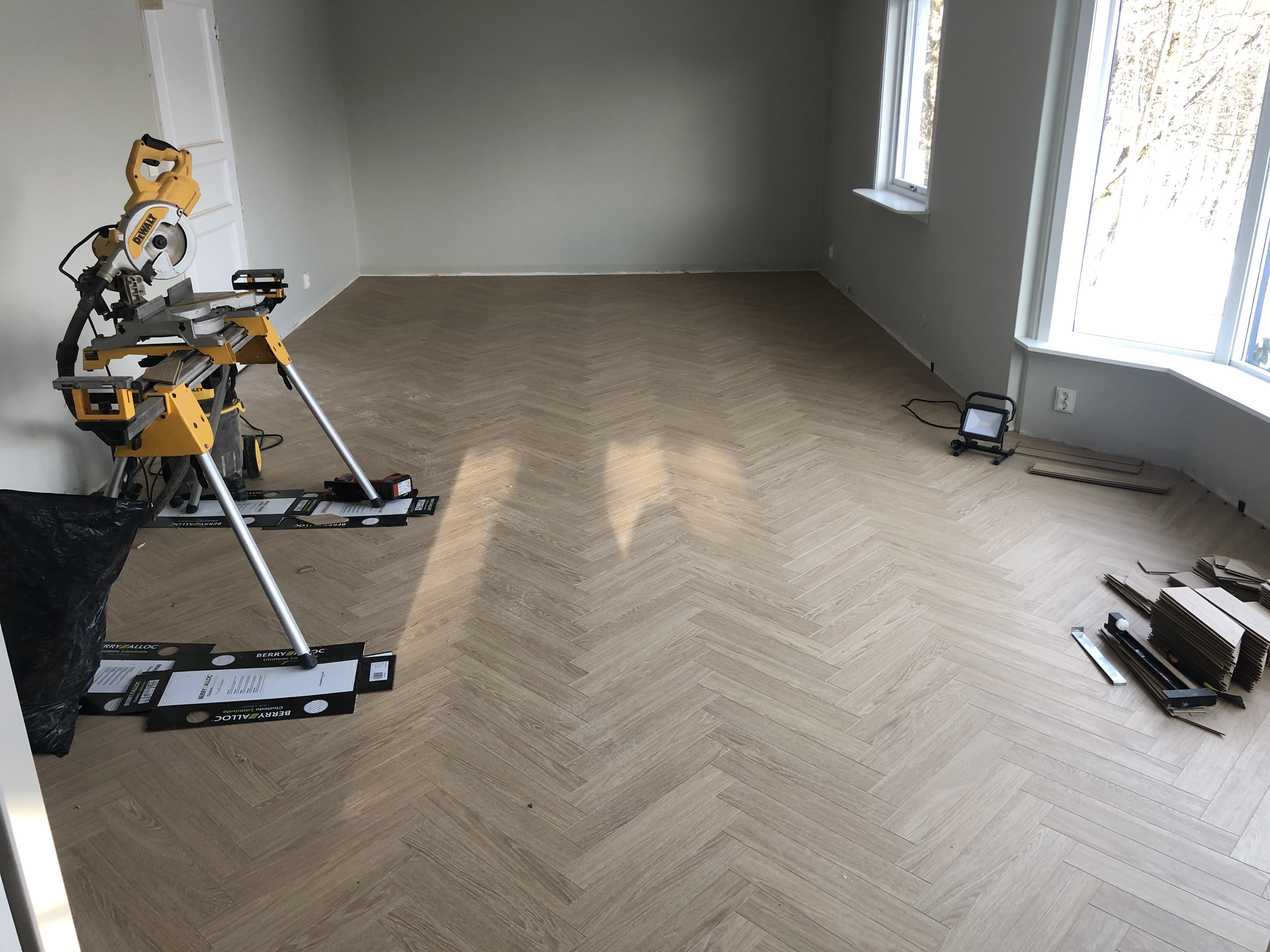 Fiskebeinsgulv prosjekt